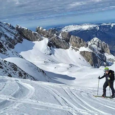 Apartment Aux Pieds Et Pieds Dans L'eau Les Contamines-Montjoie